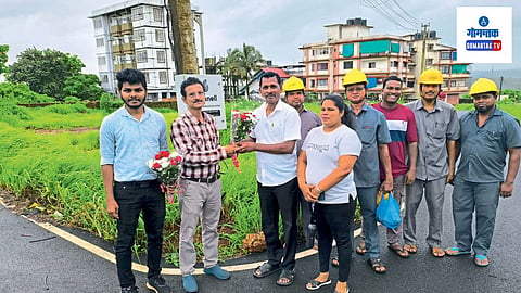 MLA Anton Vaz: परिसरात एकूण ५६ पथदीप व कनेक्टर बसवून विजेची सोय केली आहे