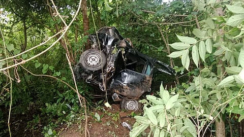 Verna Accident: नियंत्रण सुटले अन् कार दरीत कोसळली, वेर्णा येथे  18 वर्षीय युवकाचा मृत्यू 