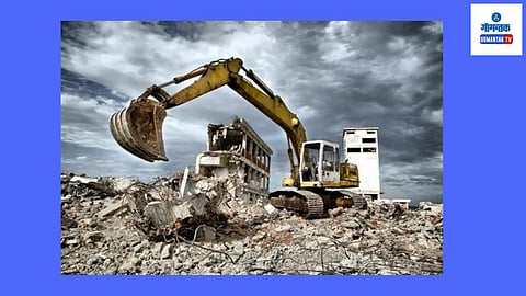 Dangerous Market Building: जिल्हाधिकाऱ्यांकडून आदेश मिळाल्यानंतर या इमारतीचे बांधकाम पाडले जाईल, अशी प्रतिक्रिया सरपंच आश्विन डिसोझा यांनी दिली.