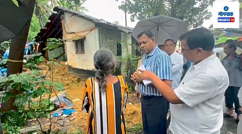 Wall Collapses At Margao: खासदार कॅ. विरियातो फर्नांडिस यांनी सावियो कुतिन्‍हो व सावियो डिसिल्‍वा यांच्‍यासमवेत शिरोडकर यांच्‍या घराला भेट देऊन पाहणी केली