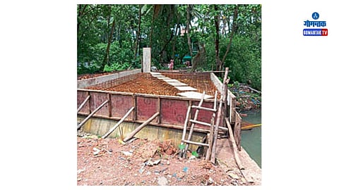 Jeet Arolkar On Morjim Mini Bridge: तीन महिन्यांपूर्वी या ठिकाणी फाउंडेशन घालून कामाला सुरुवात केली गेली