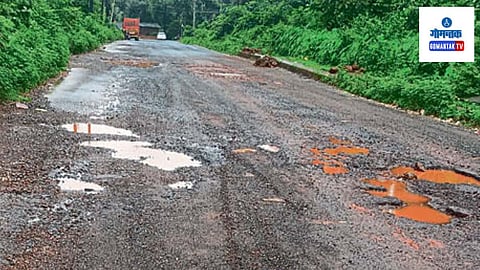 Honda IDC Road: पथदीप पेटत नसल्याने काळोखाचे साम्राज्य; कामगारवर्गाच्या सुरक्षेचा प्रश्न 