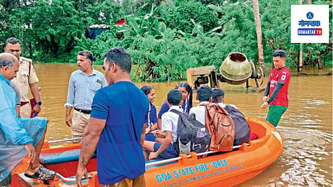 Goa Rain: अग्निशामक दल तसेच आपत्ती निवारण विभागातर्फे होडीची तरतूद करण्यात आली
