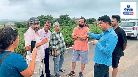 Sunburn Festival: वेर्ण्यात जागा शोधायला आले अन्‌ तावडीत सापडले; सनबर्न प्रकरणी 'बुक माय शो’च्या अधिकाऱ्यांना ग्रामस्‍थांचा घेराव