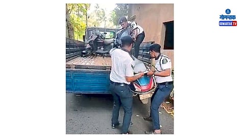 Mangor Hill: काही कारचालकांचा आरडाओरडाही तेथील रहिवाशांना डोकेदुखी ठरला होता