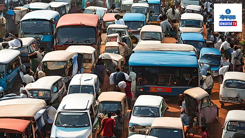 Margao Railway Station Traffic Problem: बसवाले आपली बस मुख्य रस्त्याच्या ठिकाणी रस्त्यावर घेऊन उभे असतात