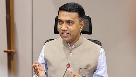 चतुर्थीपूर्वी खड्डे बुजवा; रस्त्याचे निकृष्ट काम केल्याबद्दल शंभरेक कंत्राटदारांना नोटीस