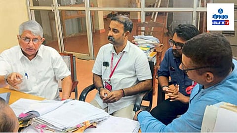 Frontispiece Church Controversy: सरकारचे पळ काढण्याचे धोरण आम्हाला मान्य नसल्याचे हिंदू रक्षा महाआघाडीचे प्रा. सुभाष वेलिंगकर यांनी सांगितले