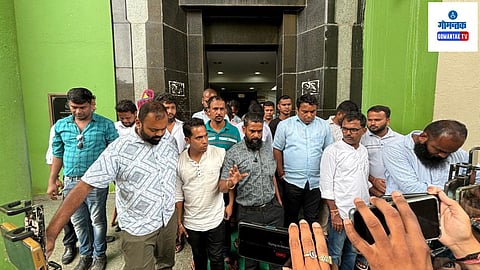 Taxi Operator Protest: 'मोपा'वरील Goa Miles चे काऊंटर हटविण्यास नकार, टॅक्सी आंदोलकांच्या 5 मागण्या मान्य