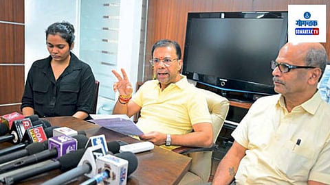 South Goa District Hospital: पक्ष कोणताही असला तरी नागरिकांच्या आरोग्याकडे लक्ष देणे आवश्‍यक आहे असे प्रतिपादन