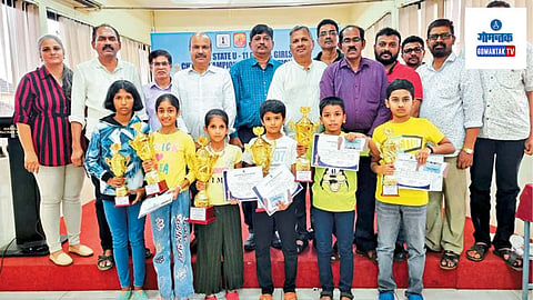 Under 11 Chess Competition: ११ वर्षांखालील बुद्धिबळ स्पर्धा-निवड चाचणीत आर्यव्रत नाईक देसाई याने खुल्या गटात, मुलींत त्विषा देसाई विजेती 