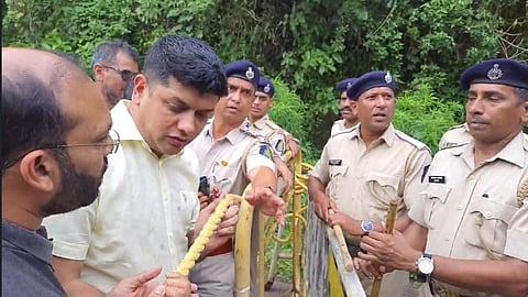 गोव्याचे मुख्य सचिव पुनीत गोयल अडचणीत, 2.6 कोटींची जमीन खरेदी वादात; Land Conversion चा आरोप