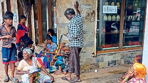 Beggars in Panaji City: सरकारचे विद्युत भवन बनले भिकाऱ्यांचे 'आश्रयस्थान'! राजधानीत वाढली संख्या