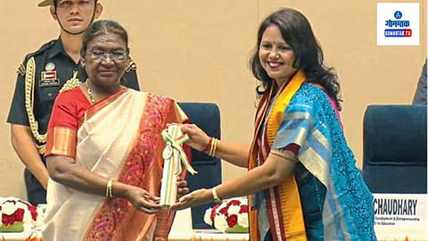 President Draupadi Murmu: चंद्रलेखा मेस्त्री, नताशा कार्व्हालो, विजय च्यारी यांना राष्ट्रपतींच्या हस्ते बहुमान प्रदान; विविध राज्यांमधील ८५ हून अधिक शिक्षक या सोहळ्यात सहभागी 