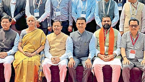 CM Pramod Sawant Delhi Visit: मुख्यमंत्र्यांच्या दिल्लीवारीनं मंत्र्यांची वाढली धडधड; पत्ता कट होण्याच्या भीतीनं वाढवली चिंता!