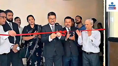 Sattari Gram Nyayalaya: वाळपई नगरपालिका प्रशासक इमारतीमध्ये ग्राम न्यायालयाच्या कार्यालयाचे उद्‌घाटन करण्यात आले
