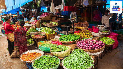 Goa Vegetable Rates:  फलोत्पादन महामंडळाच्या गाळ्यांवरदेखील कांदा-टोमॅटोचे दर पन्नास रुपयांच्या वर आहेत. पुढील आठवडाभर राज्यात कांदा-टोमॅटोच्या दर वाढत राहणार असल्याचे विक्रेते सांगतात. 