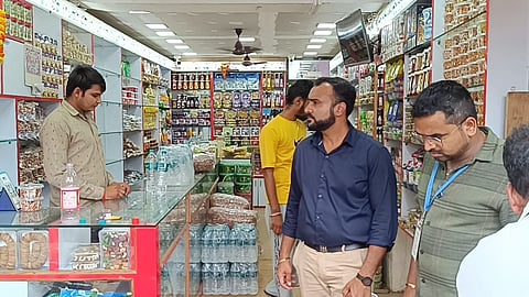 FDA Raid: अन्न आणि औषध प्रशासनाची धडक कारवाई; निकृष्ट काजू आणि बेकायदेशीर सिगारेट जप्त!
