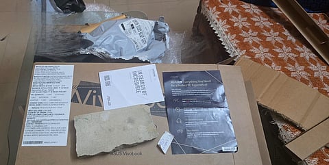 Online Shopping Fraud: गोलमाल है भाई सब गोलमाल है! दिवाळीत मागवला लॅपटॉप मिळाला दगडाचा तुकडा