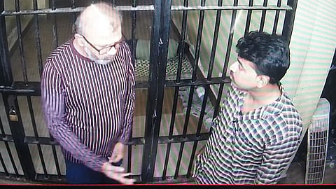  Suleman Khan Escape, Amit Naik 