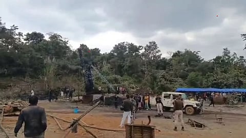 Rat Hole Mine In Assam: आसाममधील ‘रॅट होल’ खाणीत अडकले मजूर; युद्धपातळीवर बचावकार्य सुरु