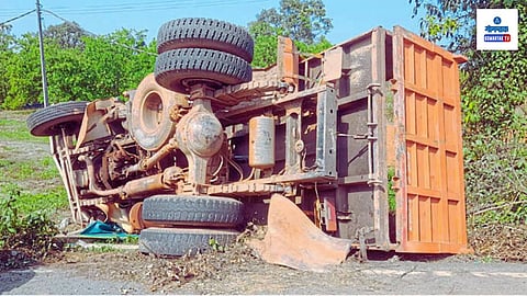 Hasapur Truck Accident