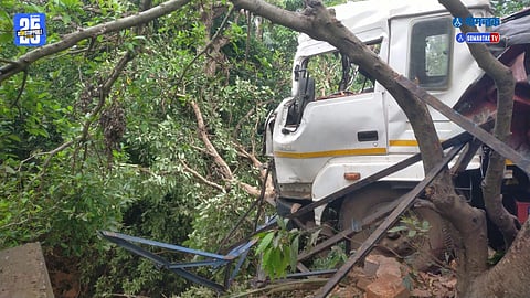  WagonR accident Mollem