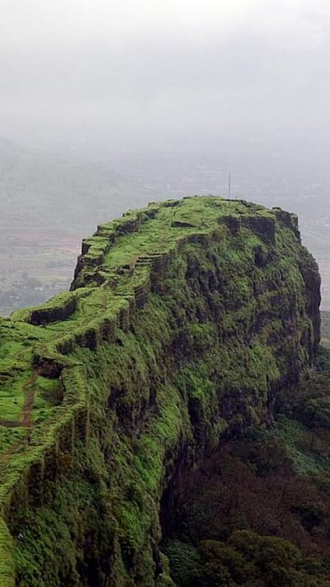 Lohagad Fort Surat Loot Treasure