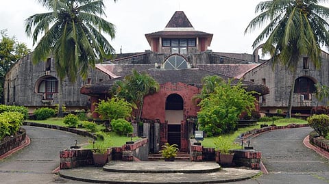 Goa University