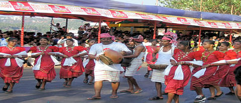  Farmers celebrate Dussehra in the traditional way in Keri village.