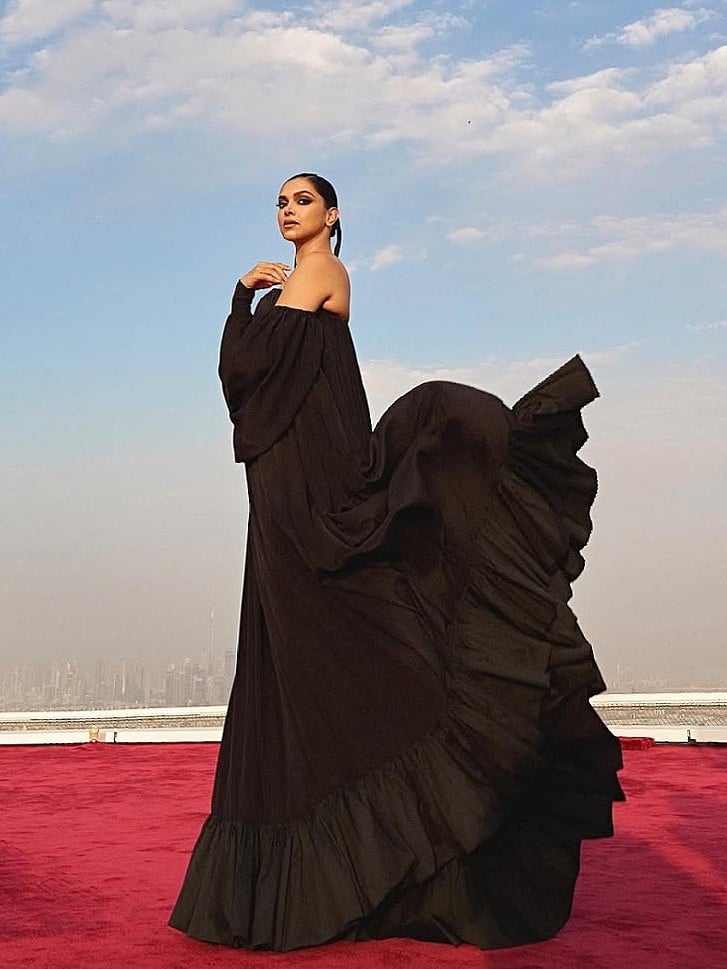 deepika padukone long dress Deepika at iifa