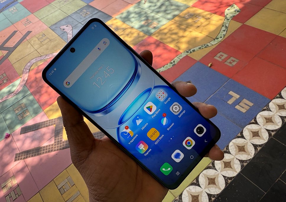 iQOO Z10x review: Feature-rich budget Android phone