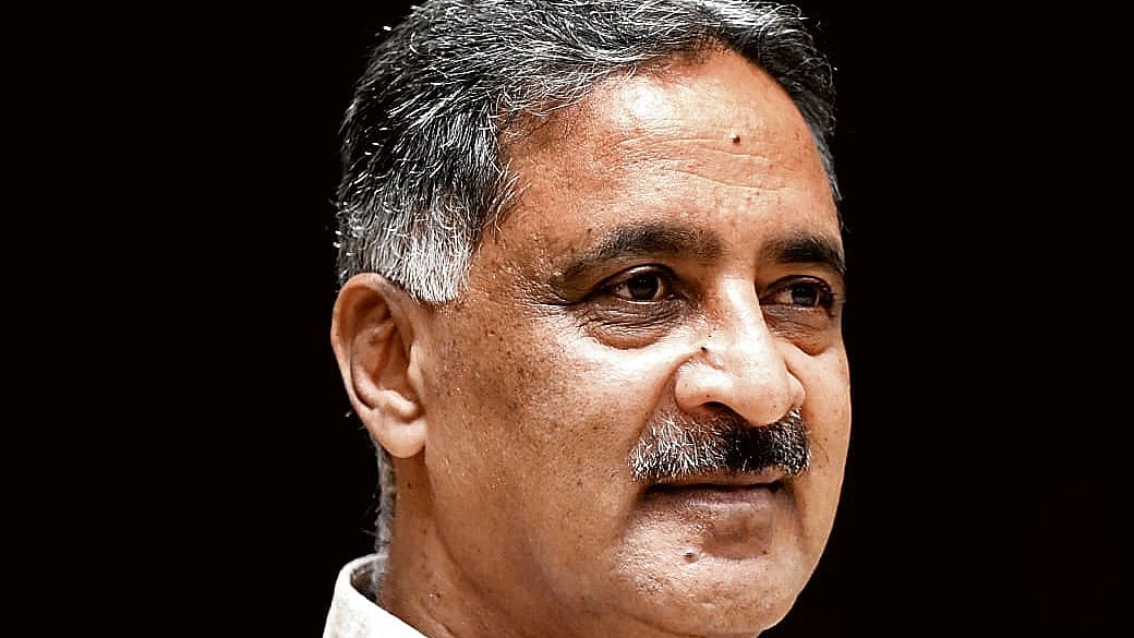 Ex-MLC Ramesh Babu urges action against IPS officer Alok Kumar over alleged leak of government correspondence