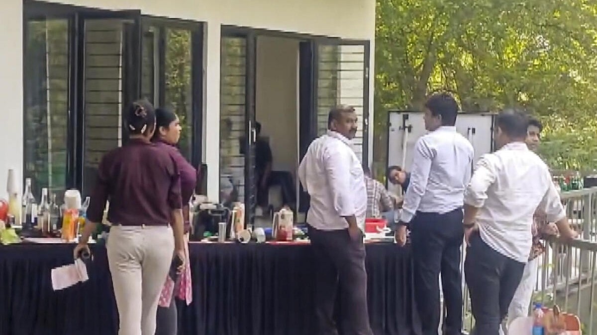 Pune police bust bungalow party with over 150 attendees, seize liquor, ganja and banned hookah products