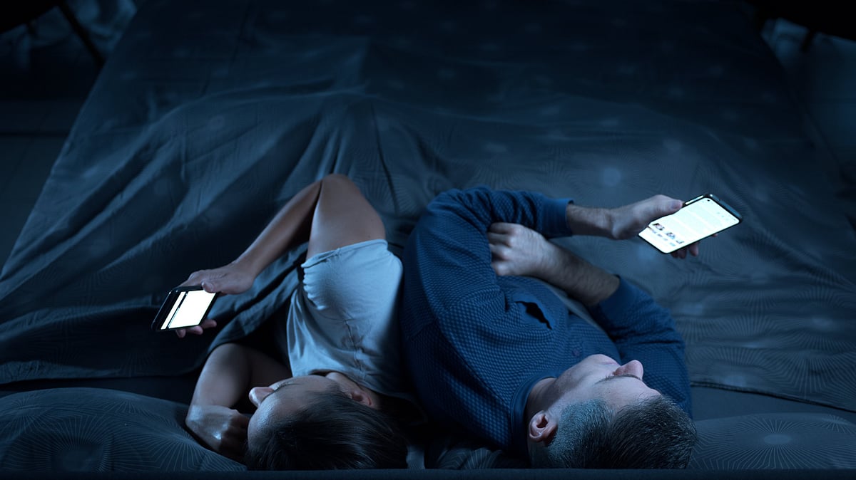 Are iPhones playing 'condoms' in US bedrooms? Study suspects their role in dropping fertility rates