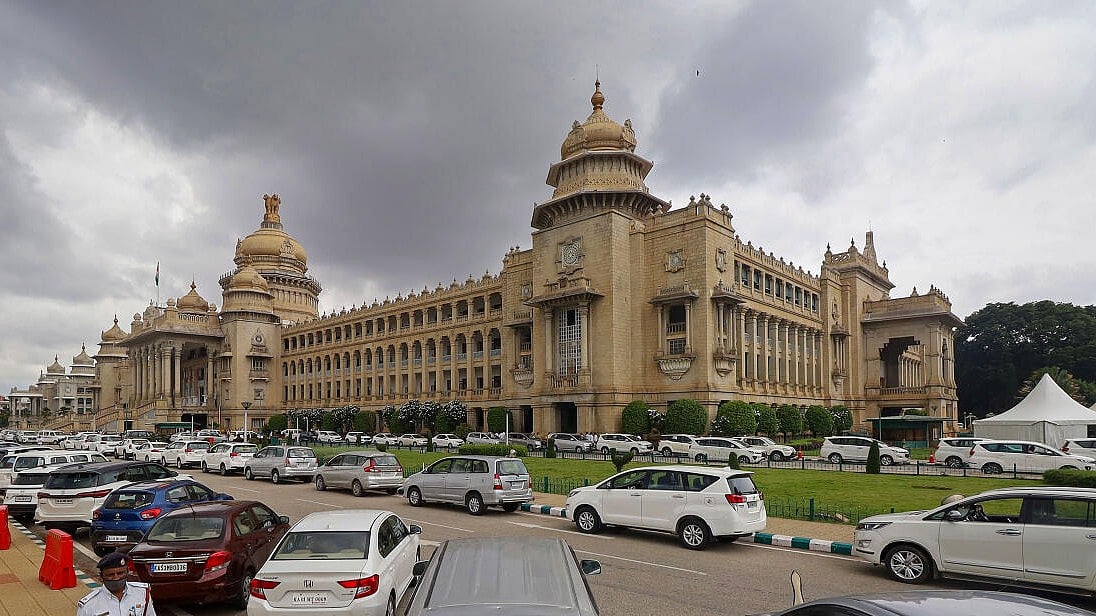 Farmer attempts suicide near Bengaluru's Vidhana Soudha over delay in compensation; detained