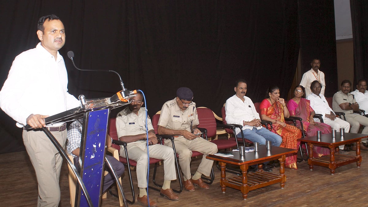Hubballi: HDMC to give incentive for clay Ganesh idol makers