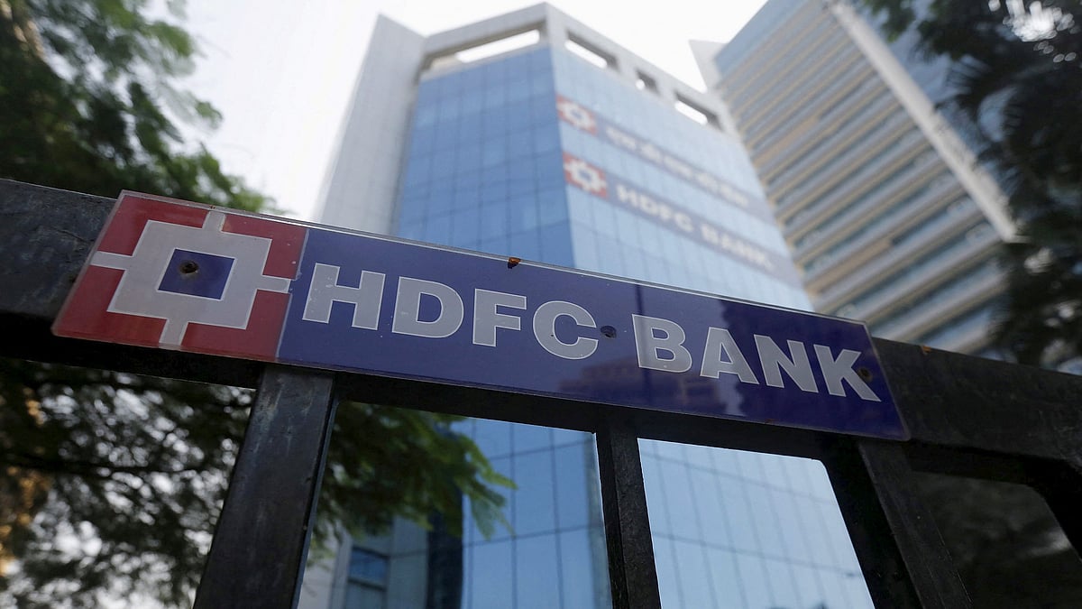 HDFC Bank submits two candidates to RBI for next CEO
