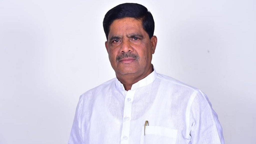 MLA questions deputy commissioner over Jagalur's exclusion from drought-affected taluk list
