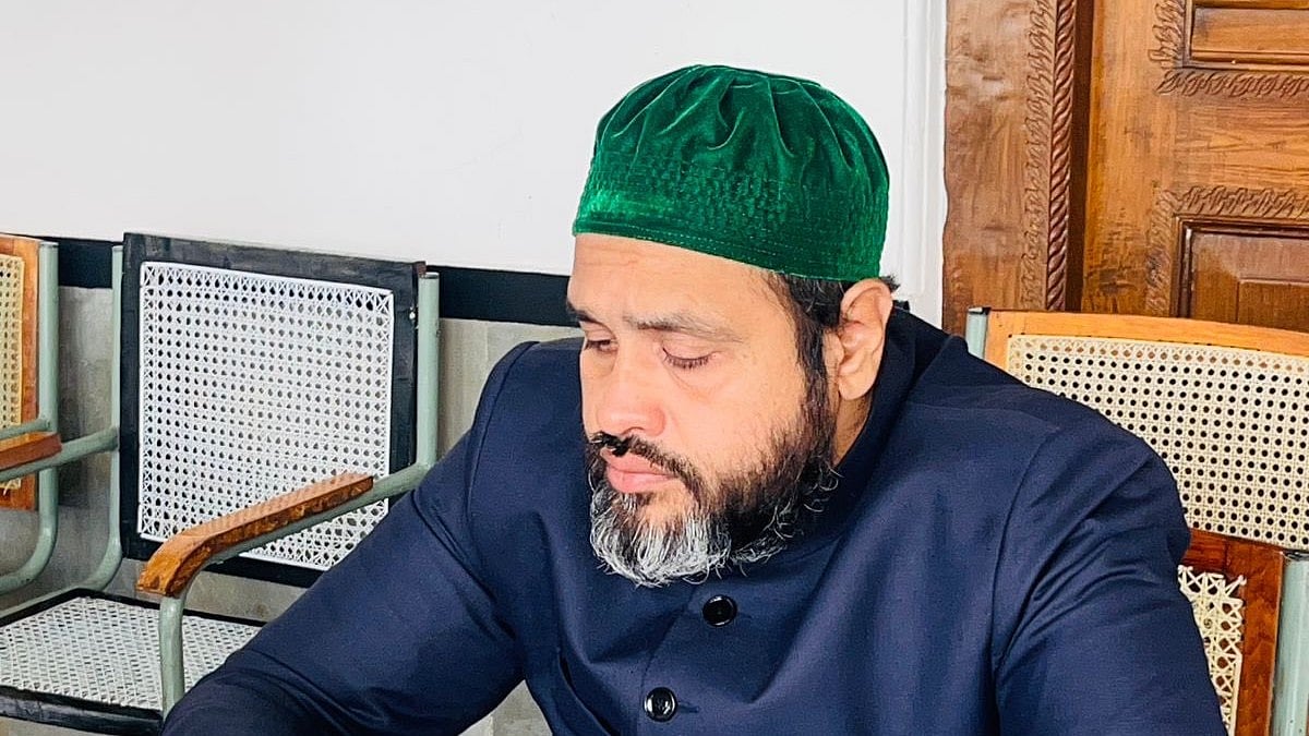 Telangana | AIMIM expels MLC Mirza Rahmat Baig over video controversy, BJP seeks probe