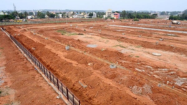 18 years after notification, BDA
finally allots sites in Karanth layout