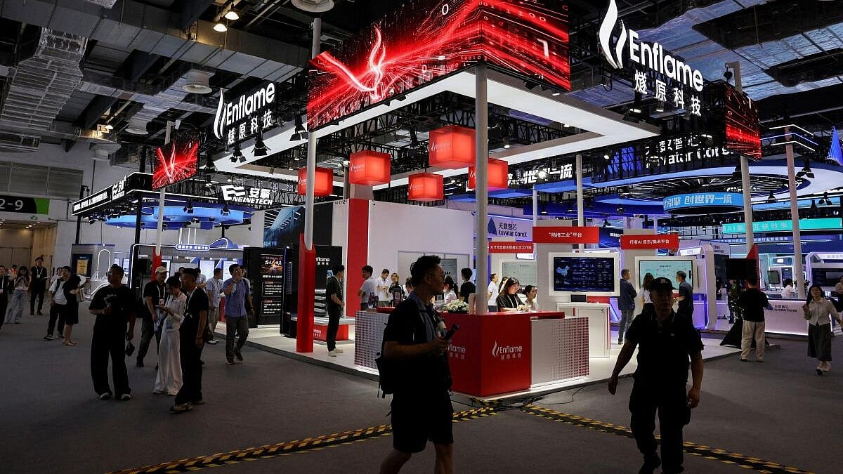 China Advances in AI While Its Economy Struggles Ahead of Xi's Washington Visit