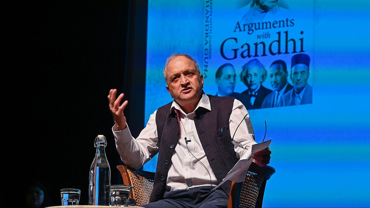 Ramachandra Guha launches ‘Arguments with Gandhi’ at Bengaluru International Centre