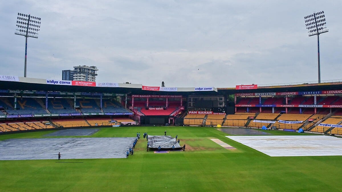 Ind vs WI 5th T20 | Toss delayed in Bengaluru due to rain