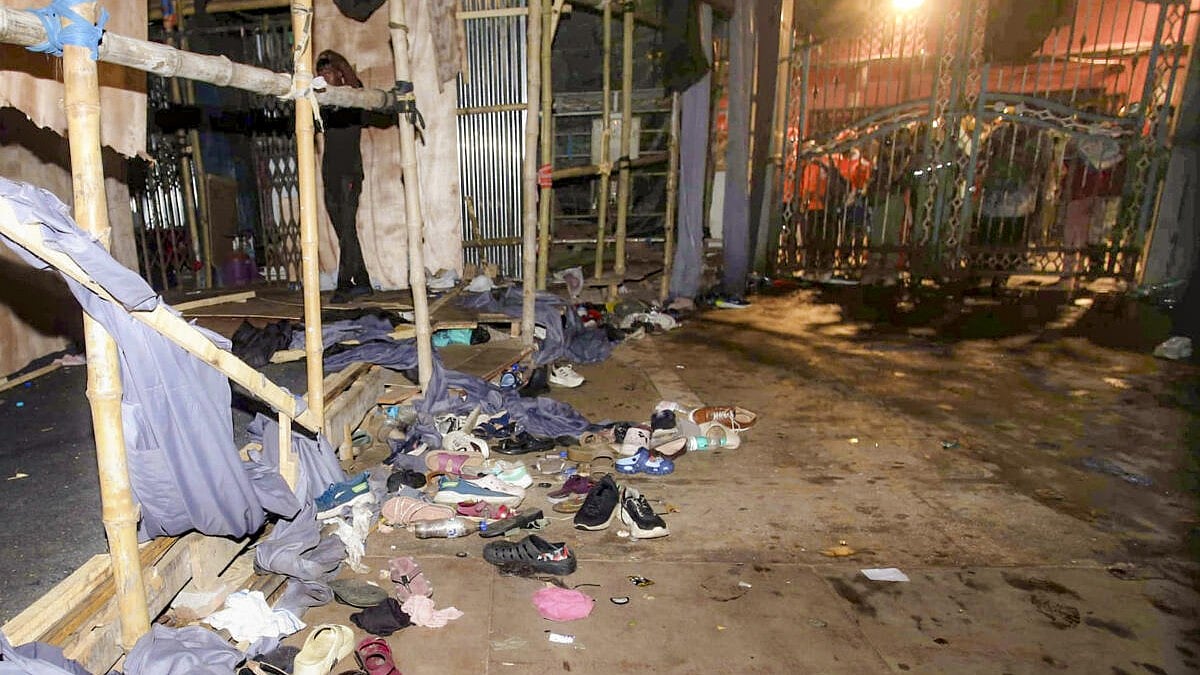 Kolkata Durga Puja pandal stampede kills 17, injures 25 after rain triggers rush; PM Modi announces Rs 2 lakh ex-gratia