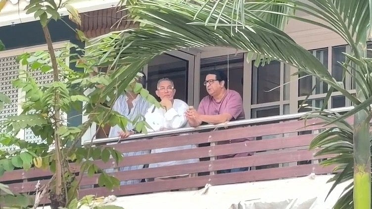 Aamir Khan meets Raj Thackeray amid nephew Imran's exit notice row
