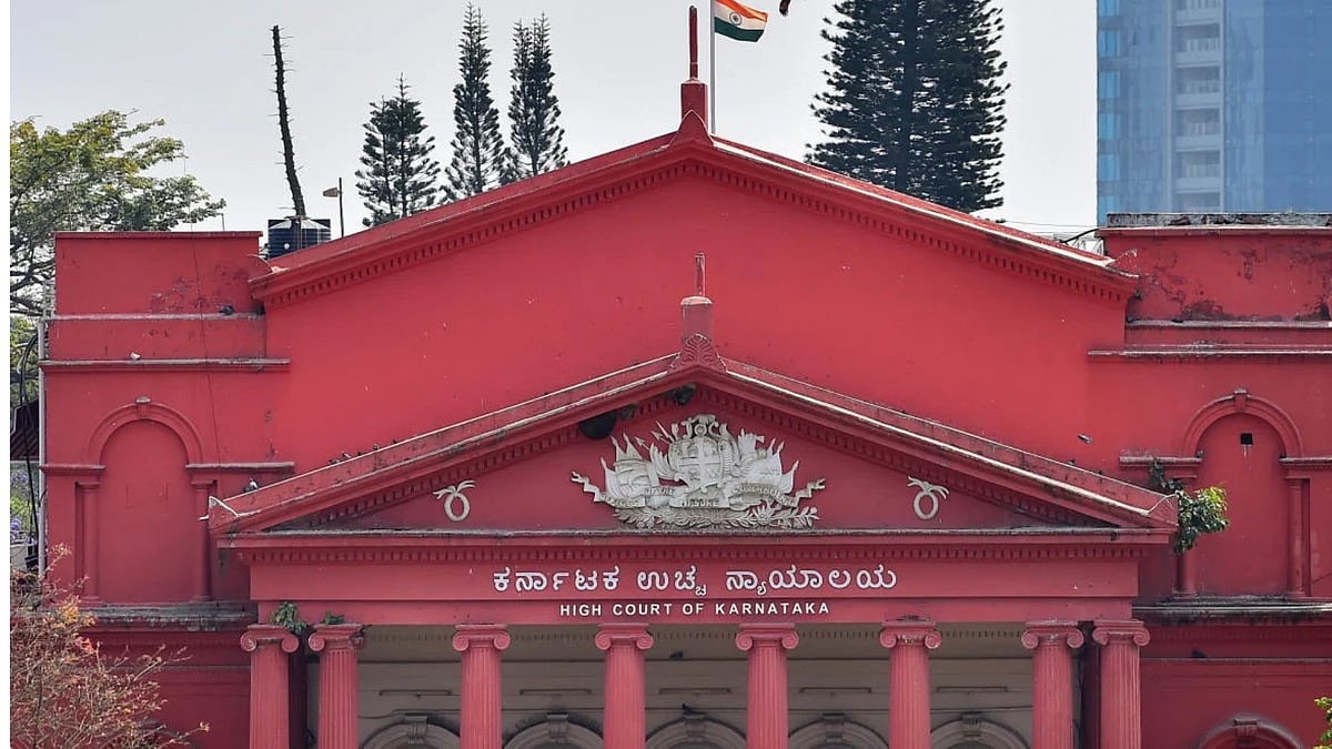 ಕರ್ನಾಟಕ ಹೈಕೋರ್ಟ್ ಅಕ್ರಮ ವಲಸಾವಣೆ ತಡೆಯಲು ಜಿಲ್ಲಾ ಸಮಿತಿಗಳನ್ನು ಕಾರ್ಯರೂಪಕ್ಕೆ ತರಲು ರಾಜ್ಯಕ್ಕೆ ನಿರ್ದೇಶನ