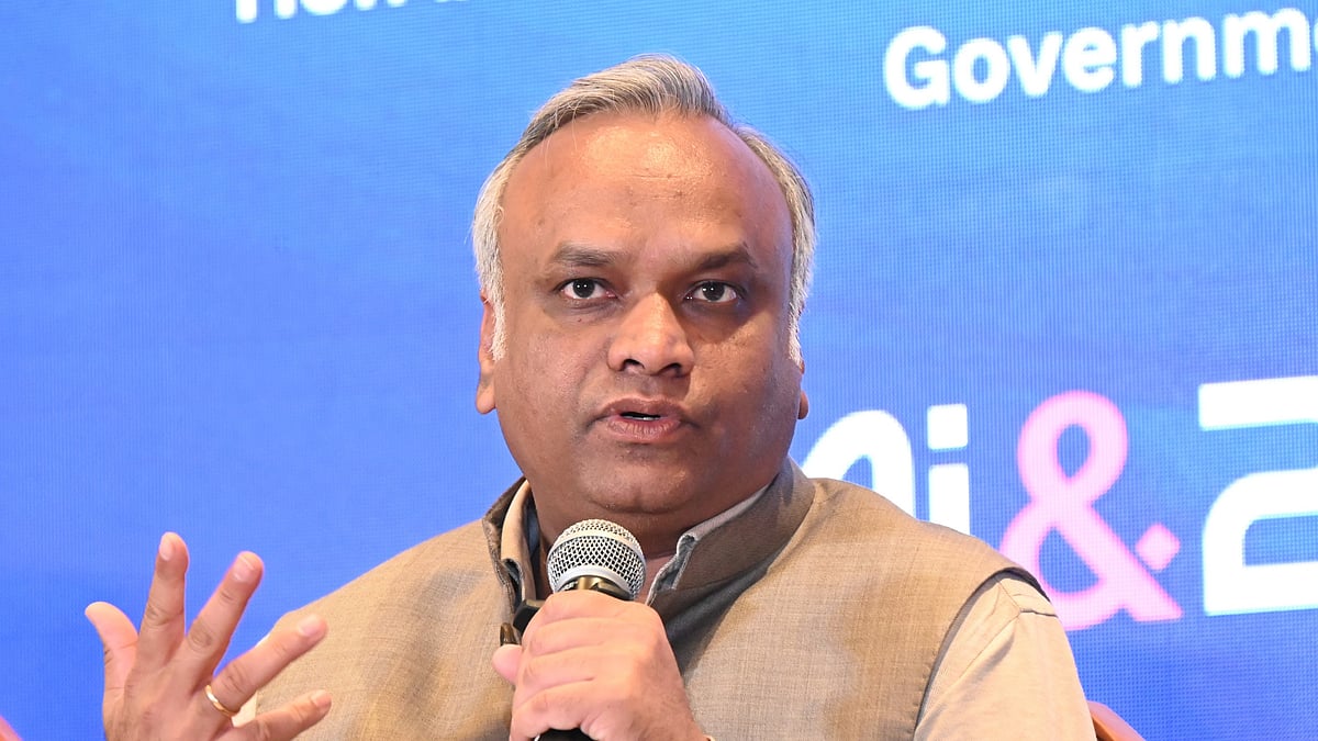 ಪ್ರಿಯಾಂಕ್ ಖಾರ್ಜ್ ಅವರು ಸೈಬರ್‌ಕ್ರೈಮ್, ಎಐ ಕ್ಯಾಮೆರಾಗಳು ಮತ್ತು ಬೆಂಗಳೂರಿನ ಡೀಪ್ ಟೆಕ್ ಸಾಮರ್ಥ್ಯದ ಕುರಿತು ಮಾತನಾಡಿದರು