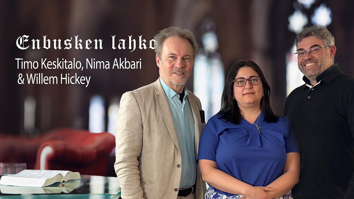 Enbusken lahko? -podcastissa vieraina Willem Hickey, Timo Keskitalo ja Nima Akbari.