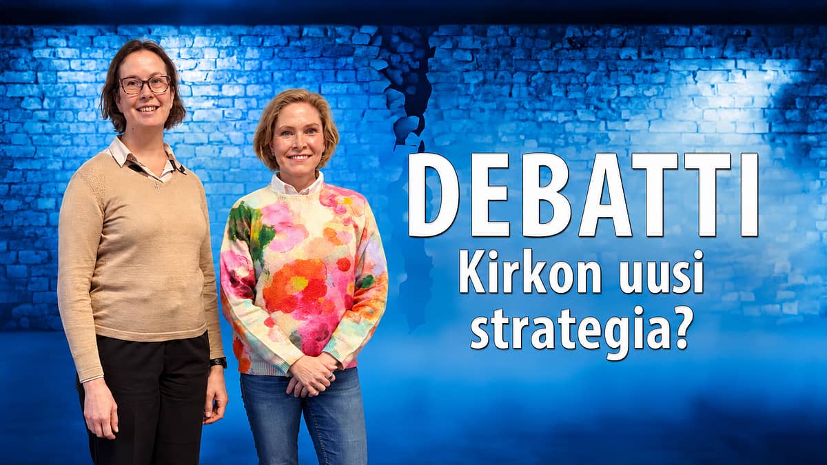 Debatin aiheena Kirkon uusi strategia? Debatisteina Elina Hellqvist ja Katriina Reponen. 